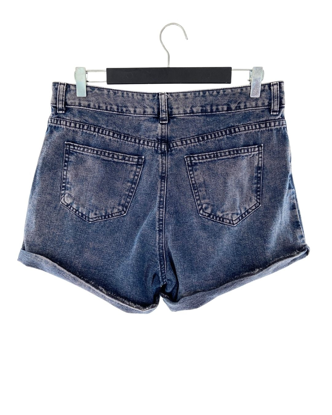Short mini en denim rigido