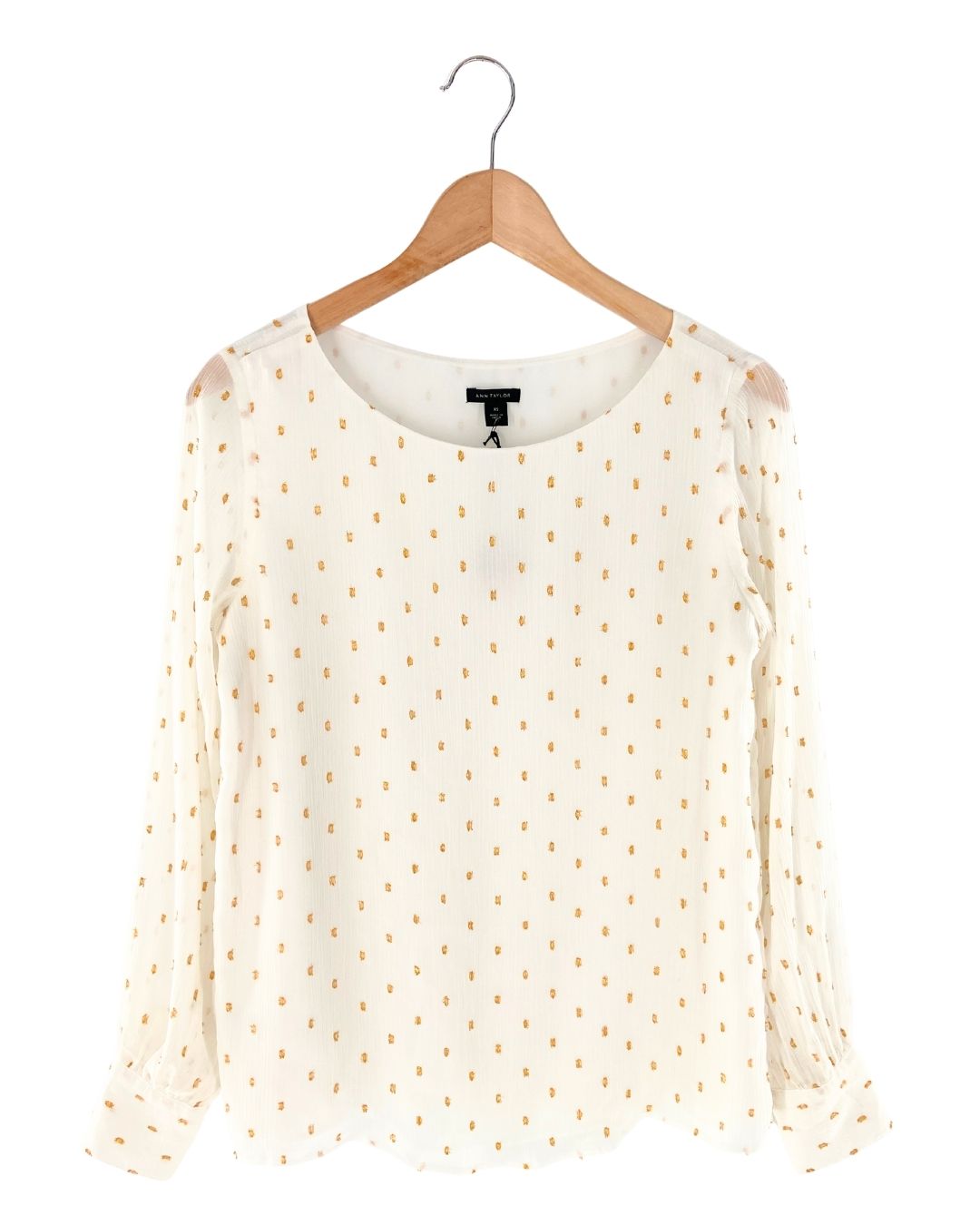 Blusa con textura y  plumet