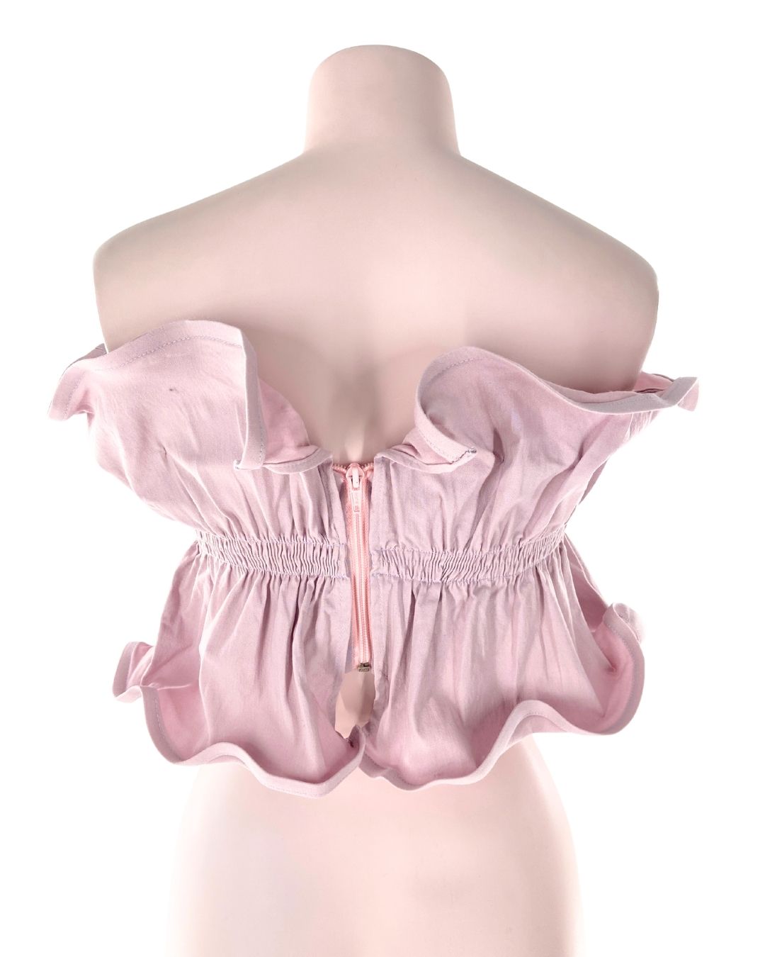 Crop top strapless con vuelo