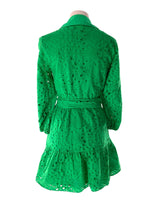 Vestido abotonado en ojalillo