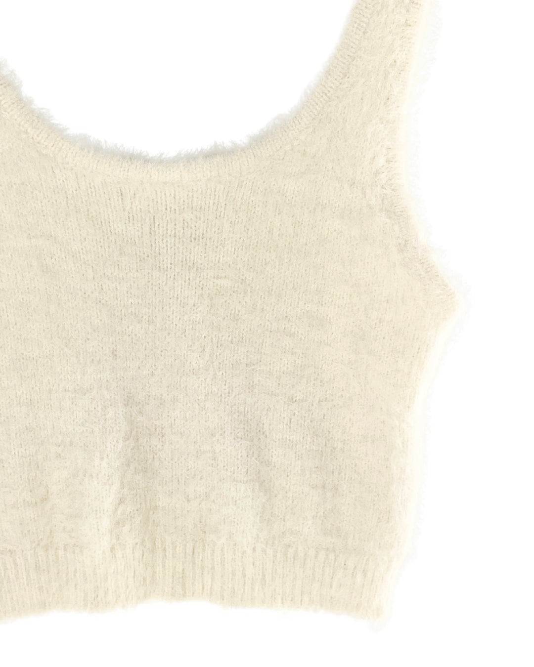 Blusa crop de tiras afelpada