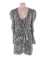 Vestido mangas traslucidas