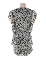 Vestido mangas traslucidas