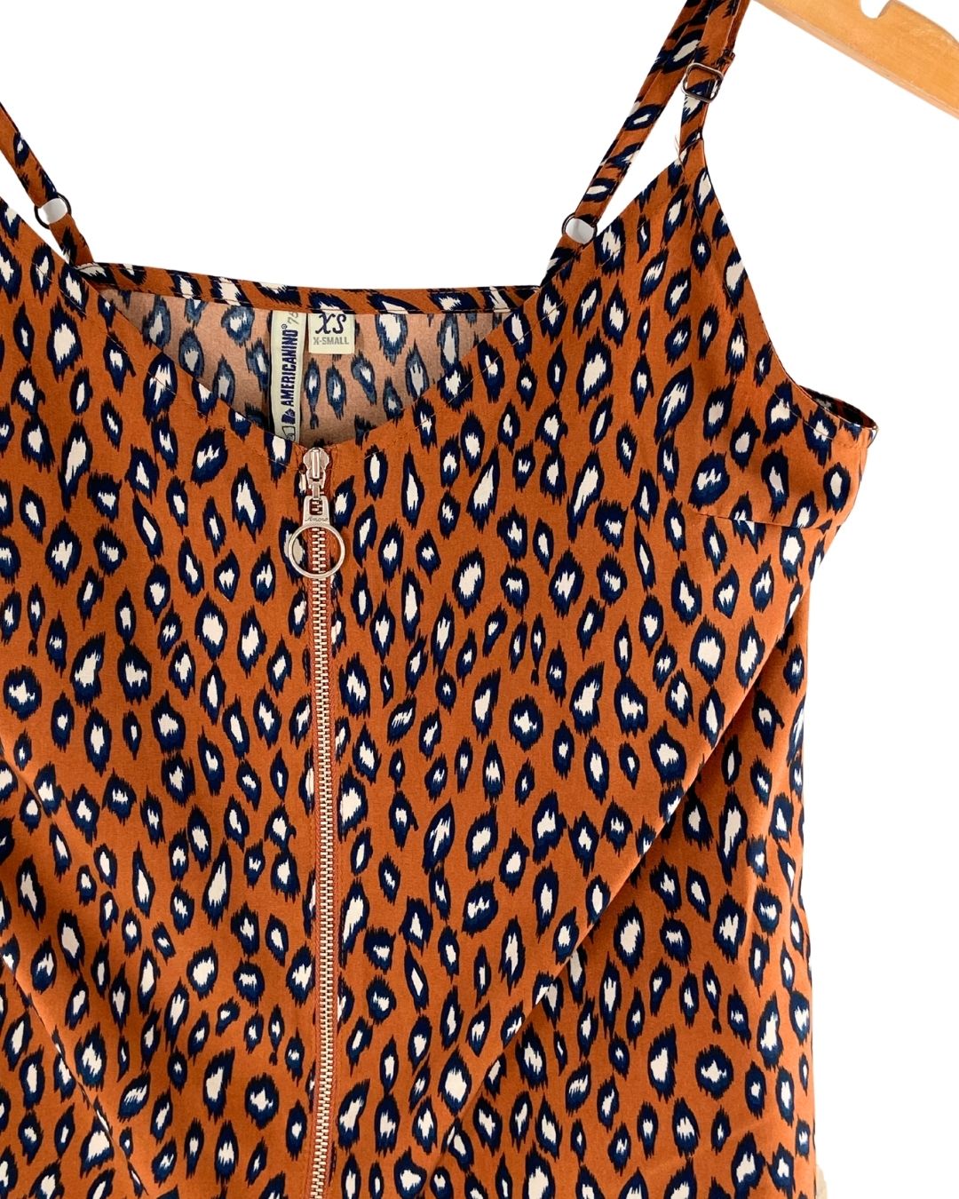 Blusa de tiras ajustables