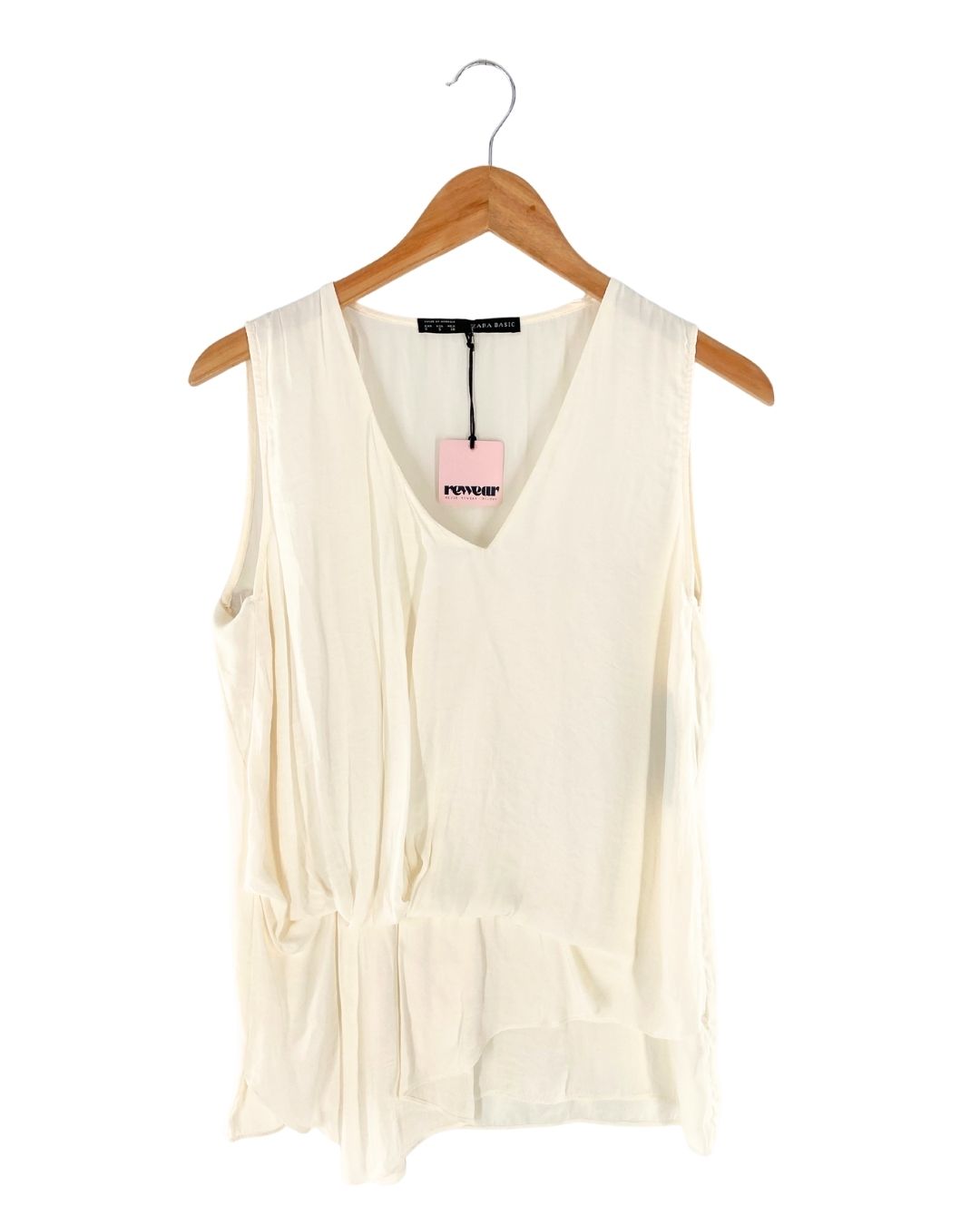 Blusa con textura asimetrica