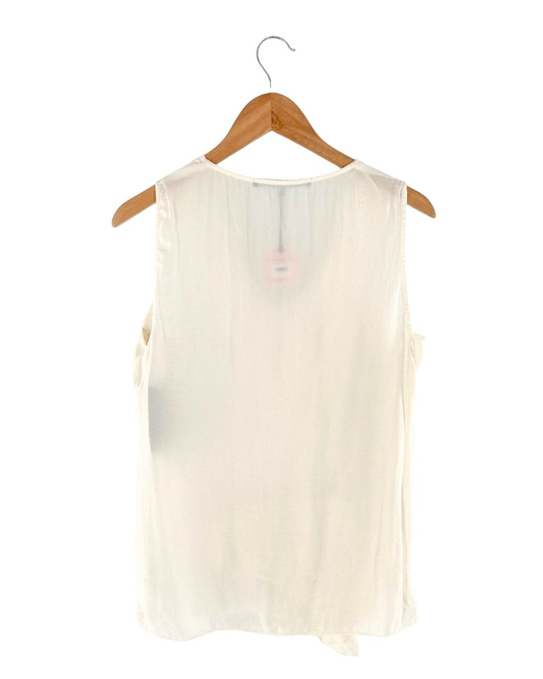 Blusa con textura asimetrica