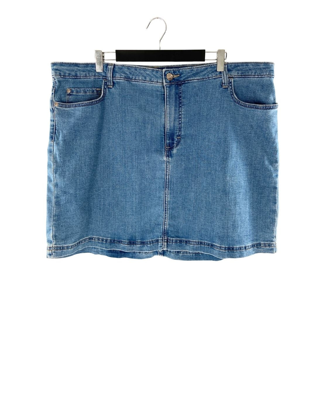 Falda mini en denim con forro