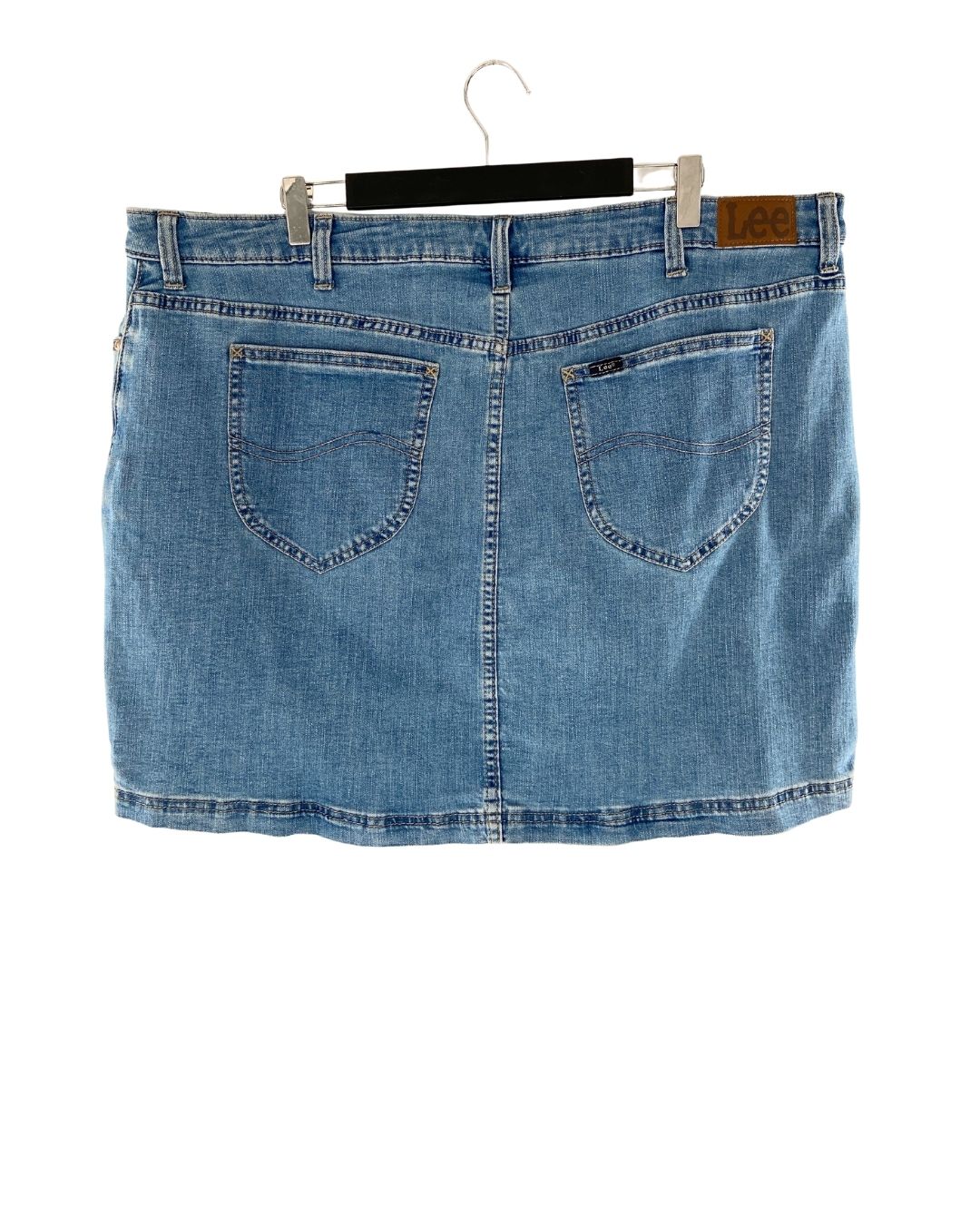 Falda mini en denim con forro