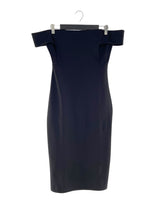 Vestido off shoulder al cuerpo