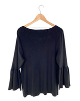 Saco tejido con recamado