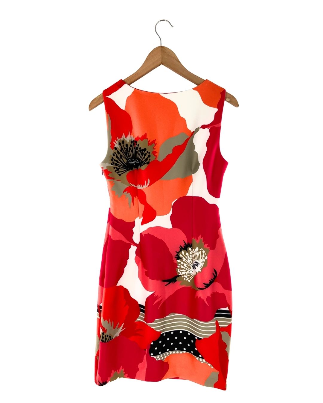 Vestido sleeveless en scuba