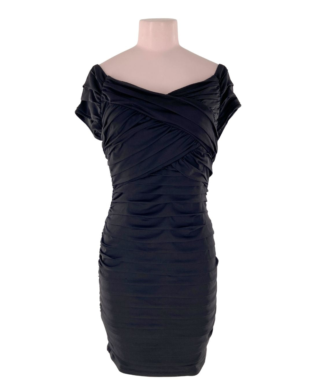 Vestido off shoulder drapeado