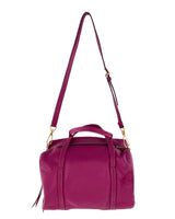 Cartera estilo baul en cuero