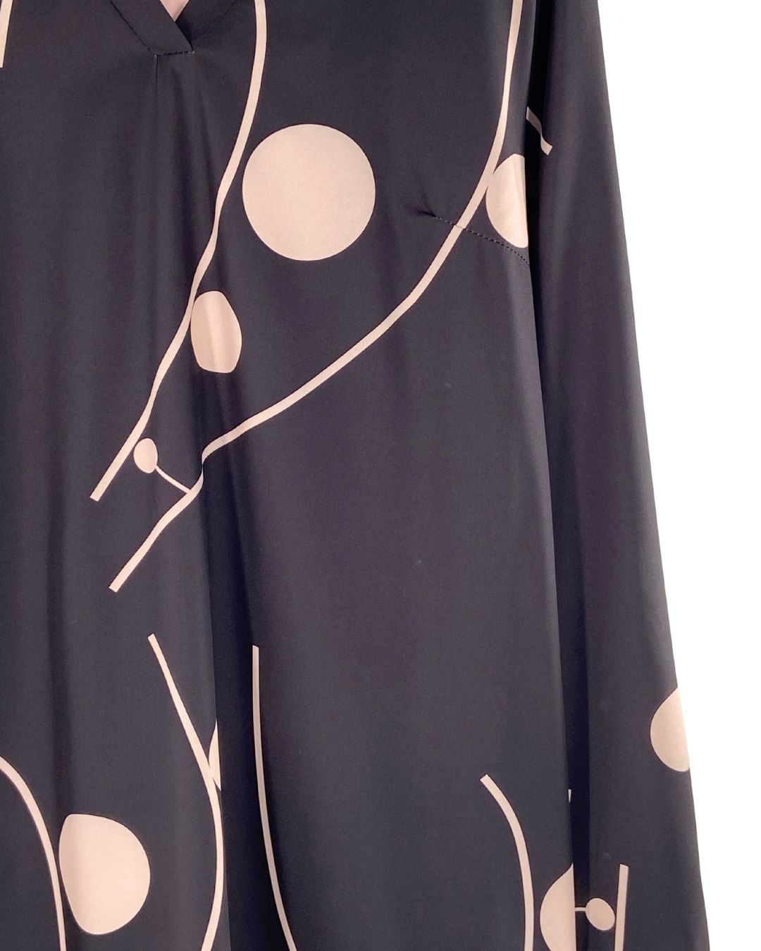 Vestido midi corte A con print