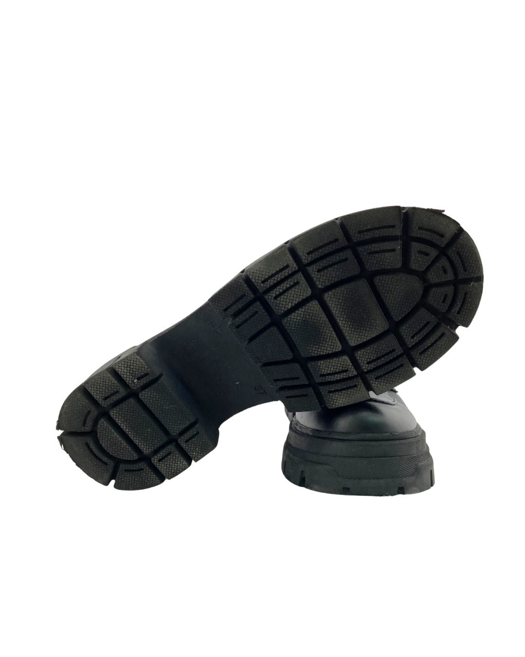 Loafers mate con taches