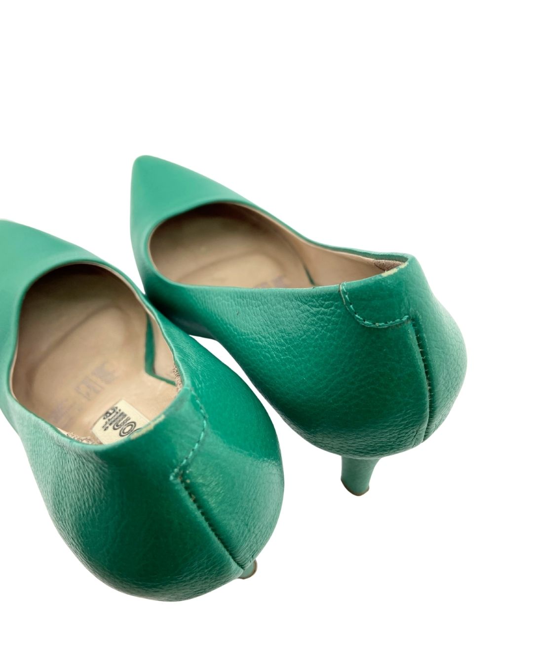 Stilettos en cuero clasicos