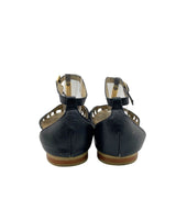 Sandalias planas con detalle
