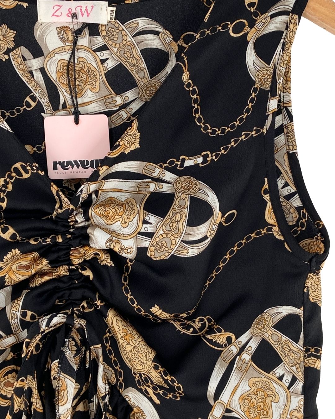 Blusa crop print cadenas