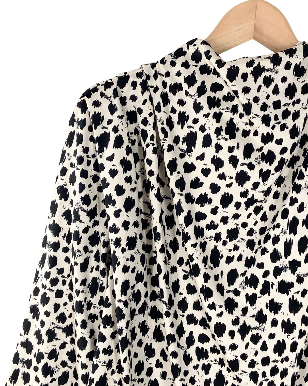 Blusa satinada manga larga