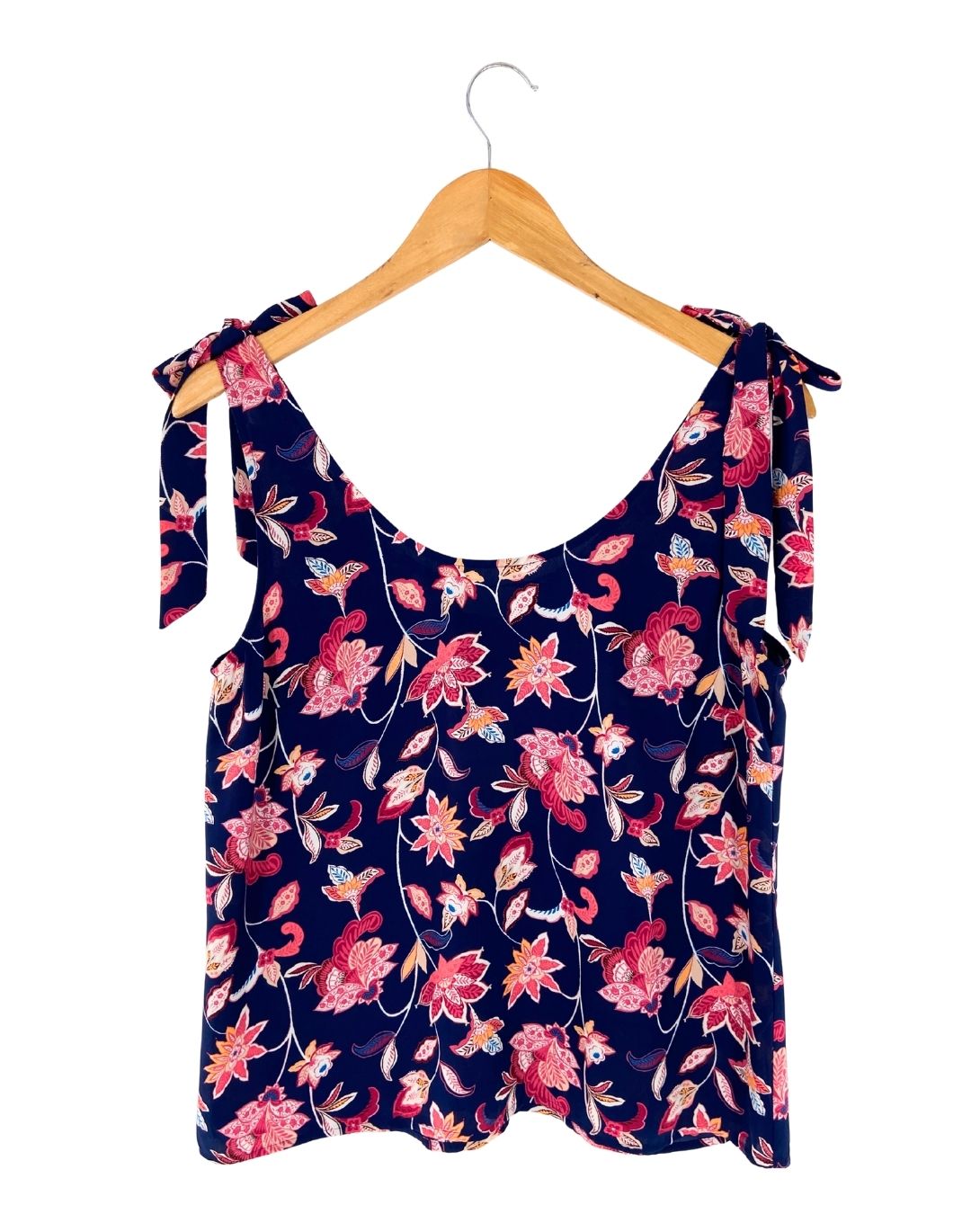 Blusa con lazo en tiras print