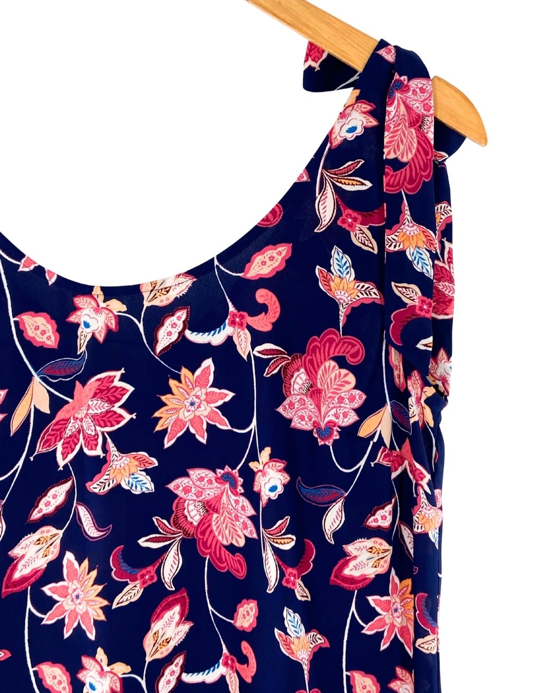 Blusa con lazo en tiras print