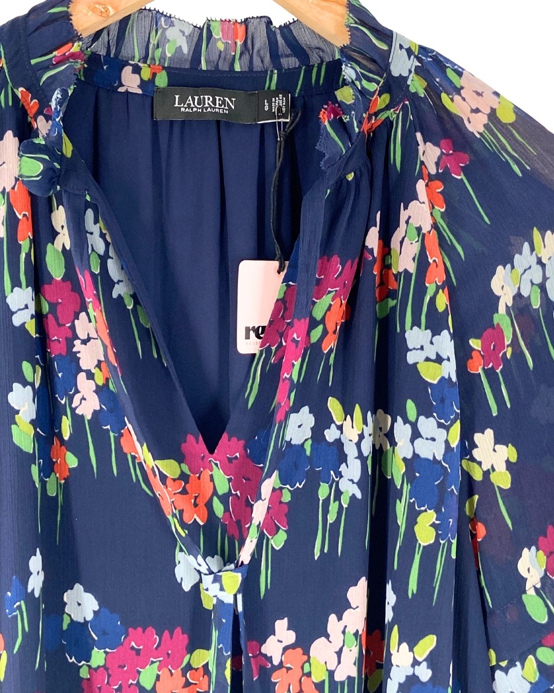 Blusa anudada al cuello print