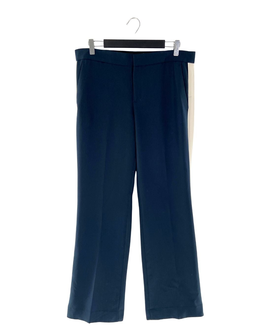 Pantalon suit con lineas
