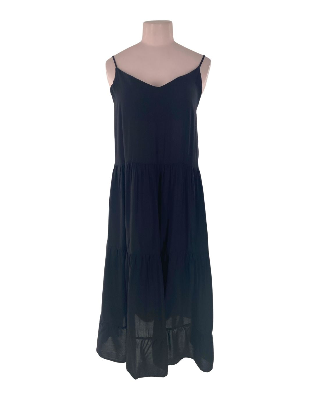 Vestido midi de tiras delgadas