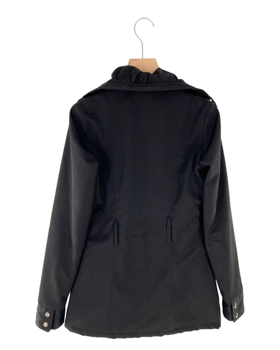Chaqueta acolchada con taches