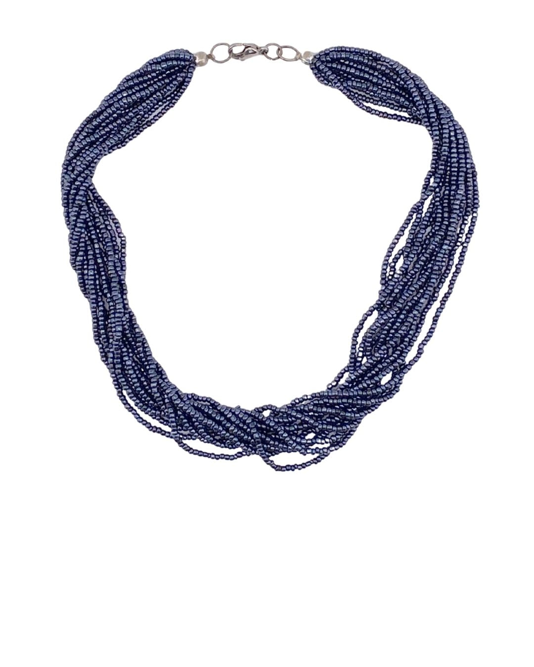 Collar entorchado en chaquiron