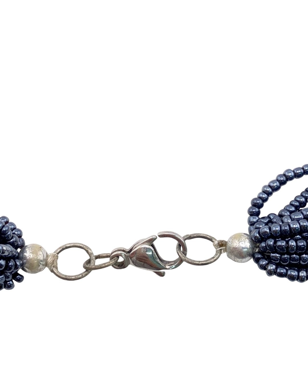 Collar entorchado en chaquiron