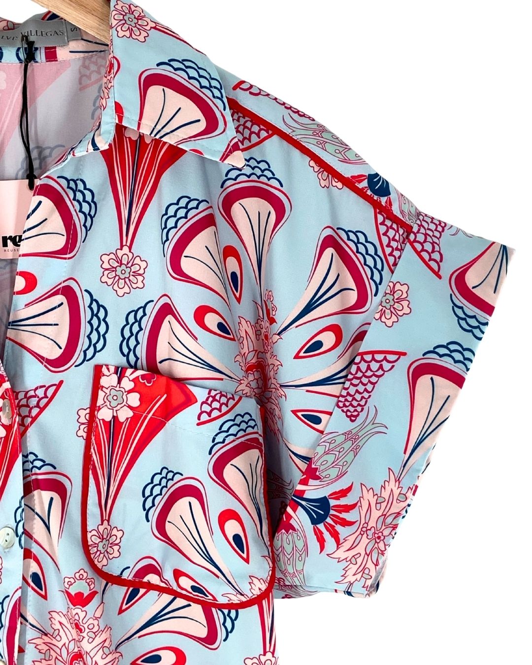 Blusa abotonada print flores