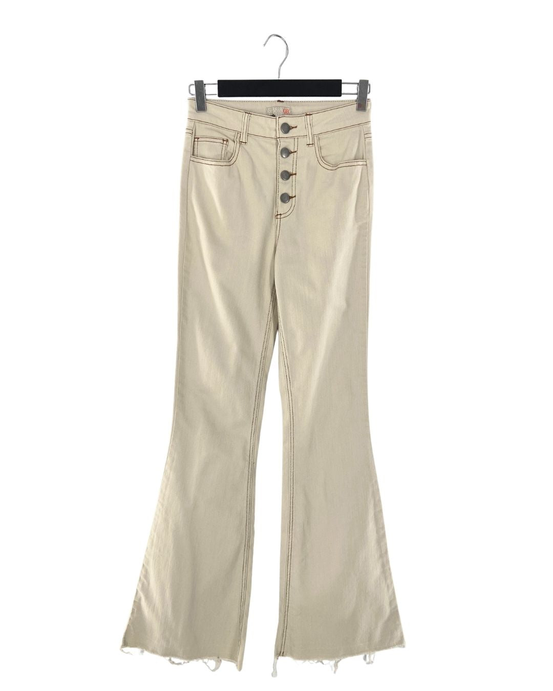 Jean flare abotonado