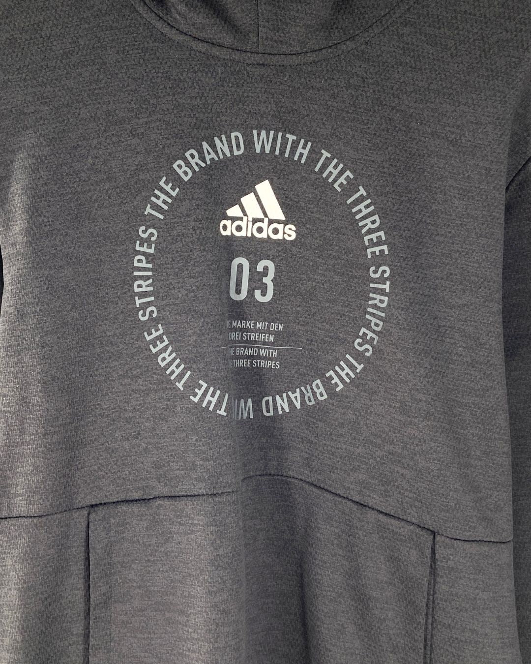 Saco deportivo con capota