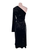 Vestido en velvet one shoulder