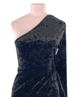 Vestido en velvet one shoulder