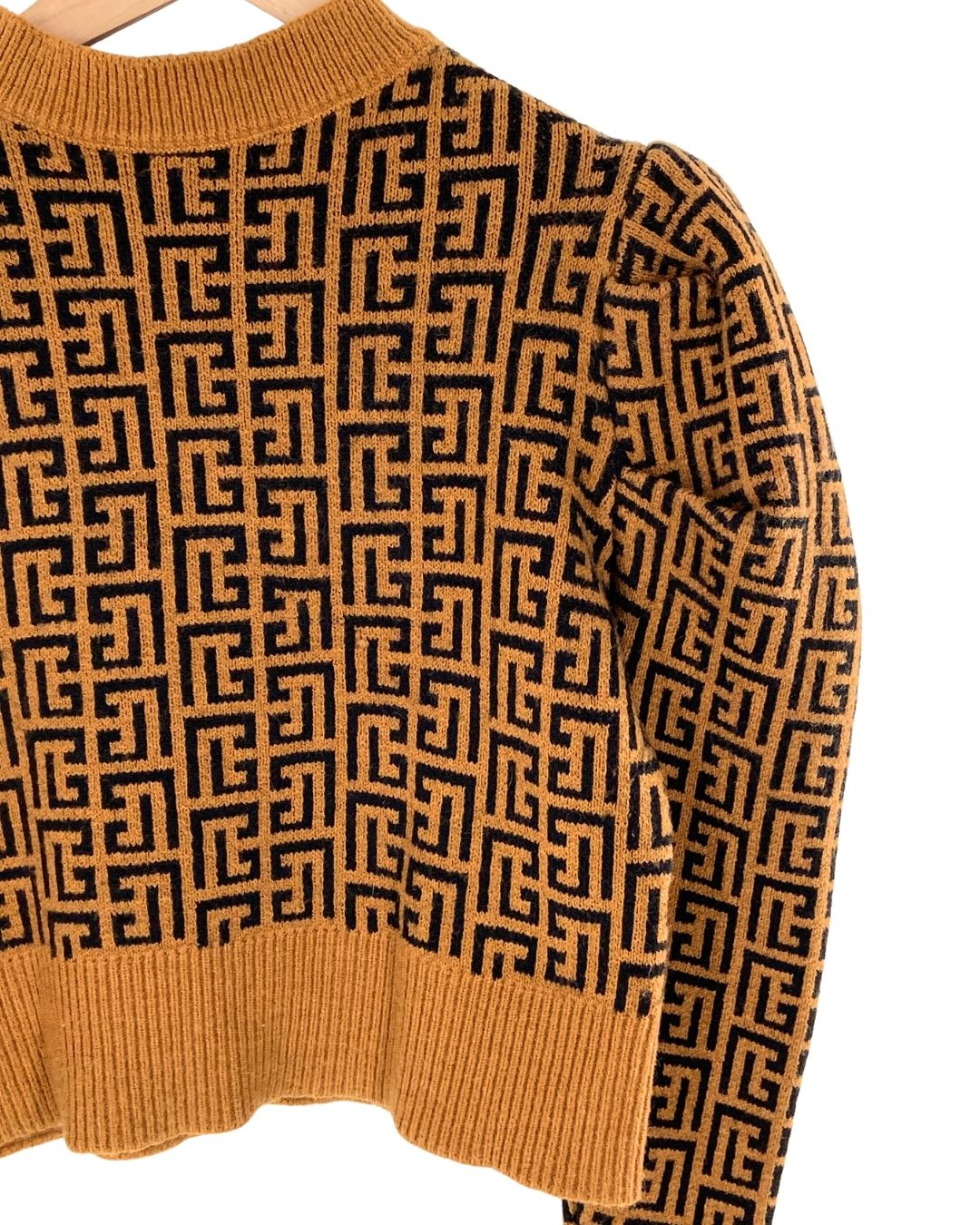 Saco tejido con diseño