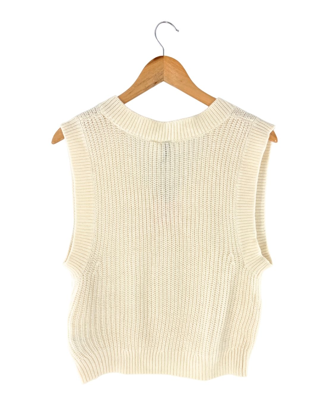 Chaleco tejido cuello en V