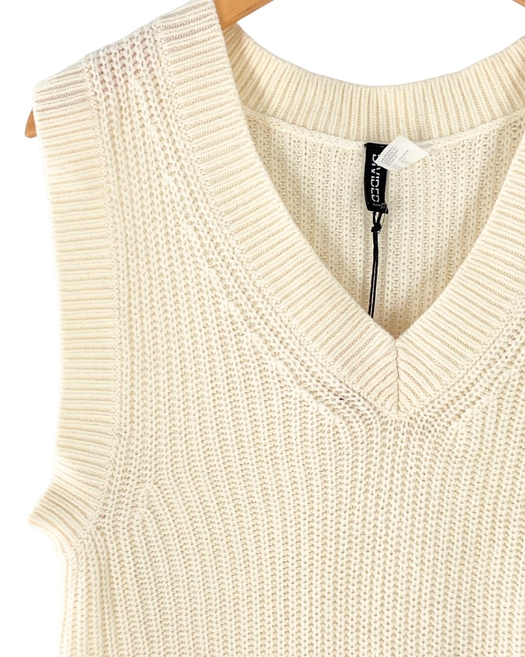 Chaleco tejido cuello en V