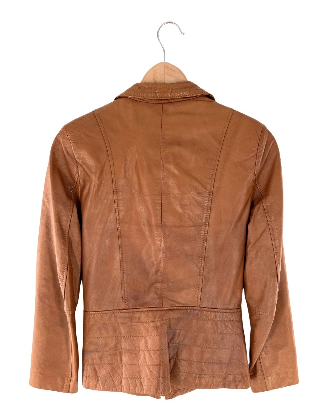 Chaqueta en cuero