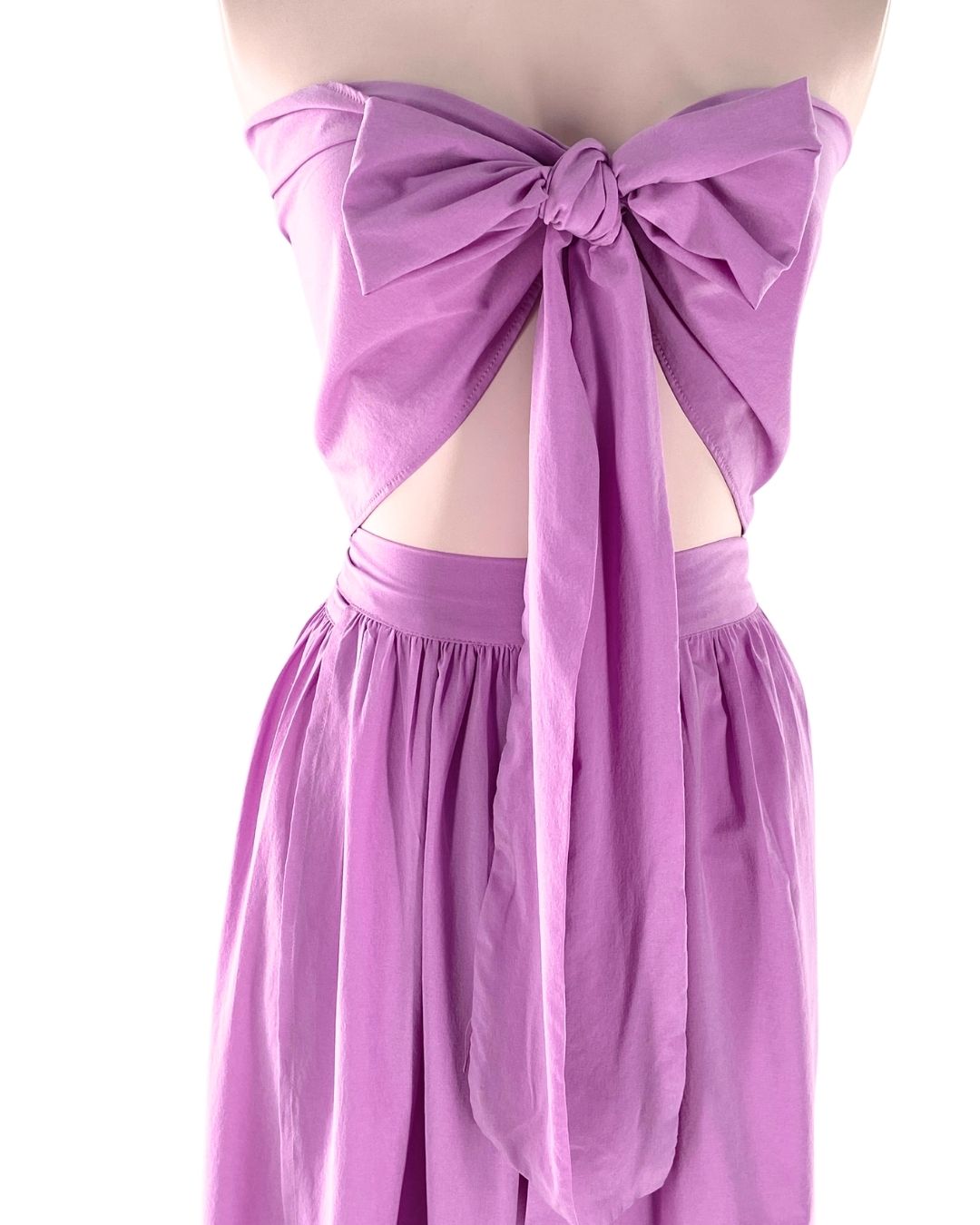 Set top y falda anudada