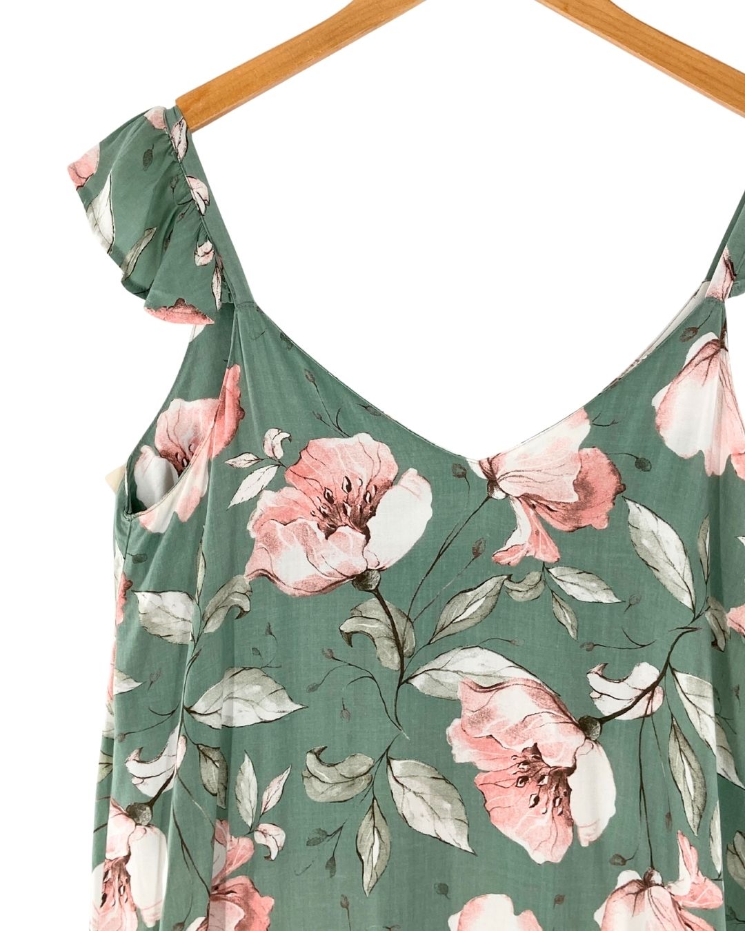 Maxi vestido de tiras vuelos