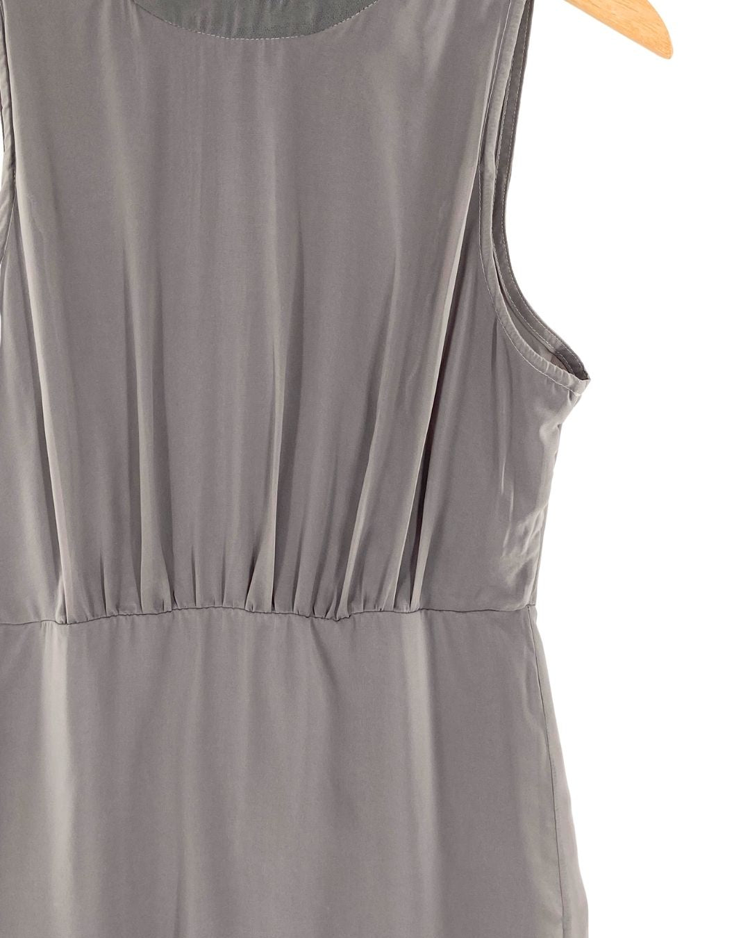 Vestido midi sleeveless