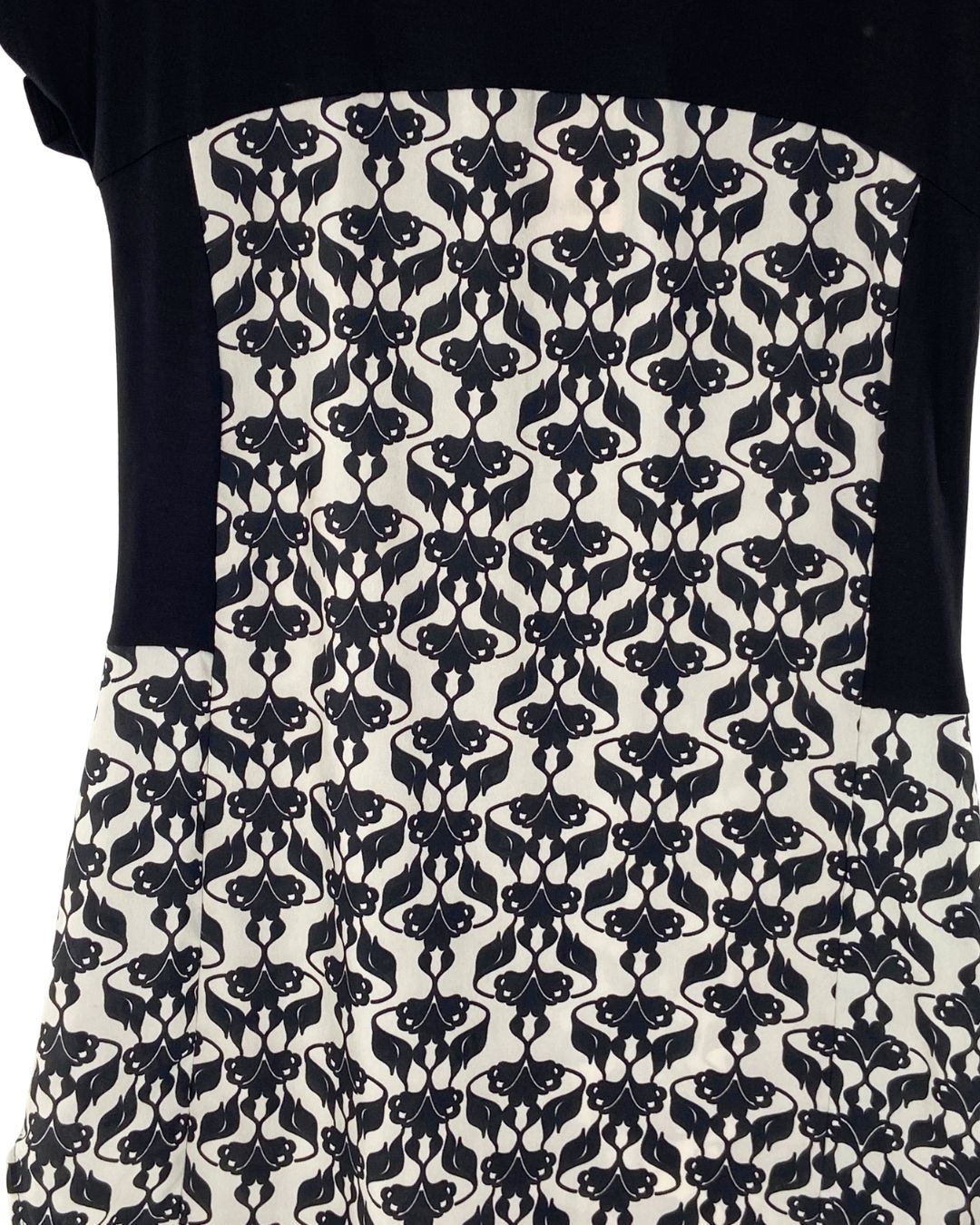 Vestido mini manga caida