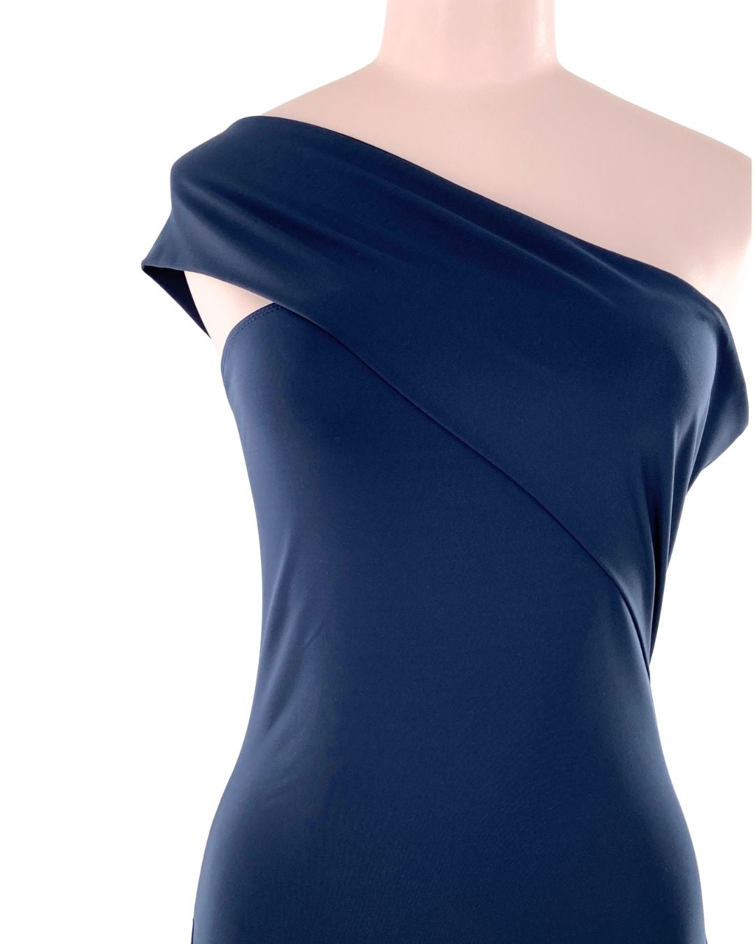 Body one shoulder