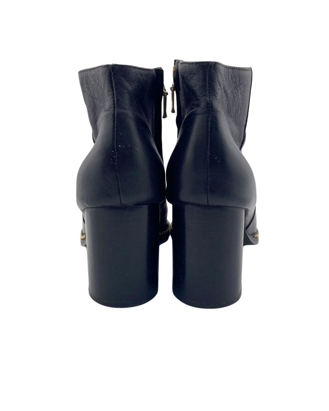 Botines en cuero con taches