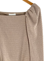 Blusa con textura escote