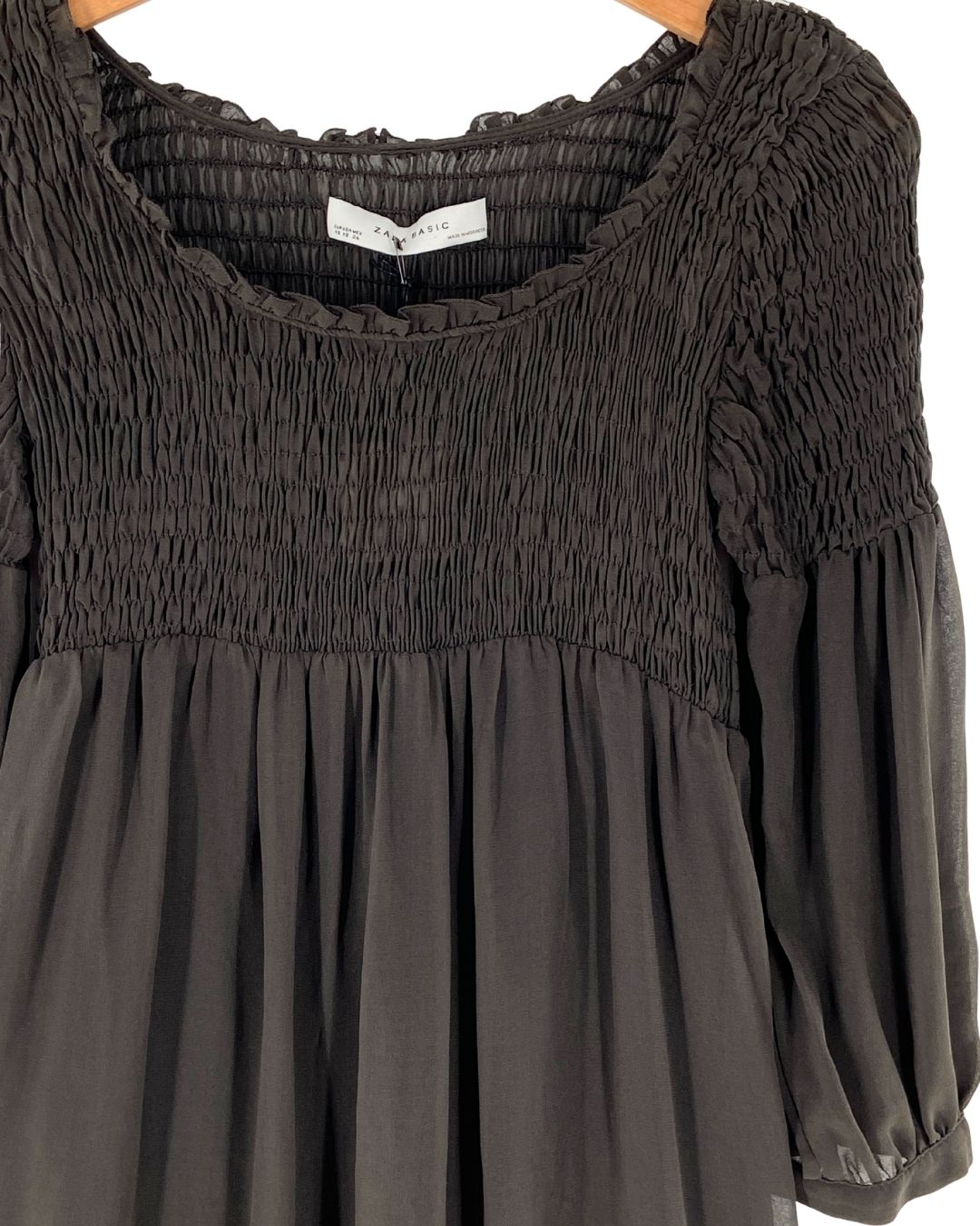 Vestido mini traslucido e