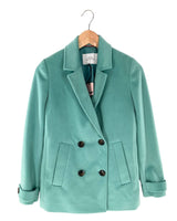 Chaqueta en paño abotonada