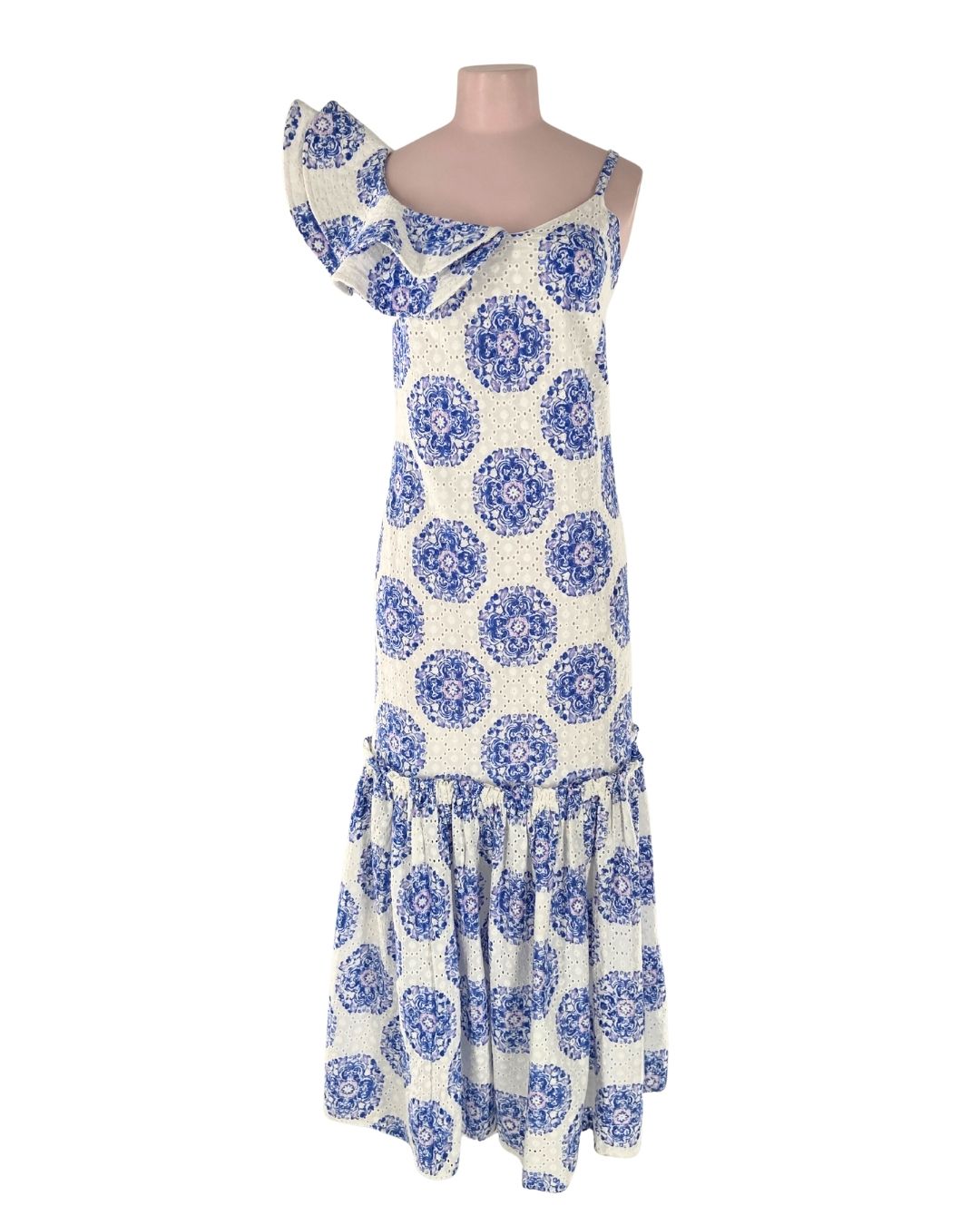 Maxi vestido en ojalillo